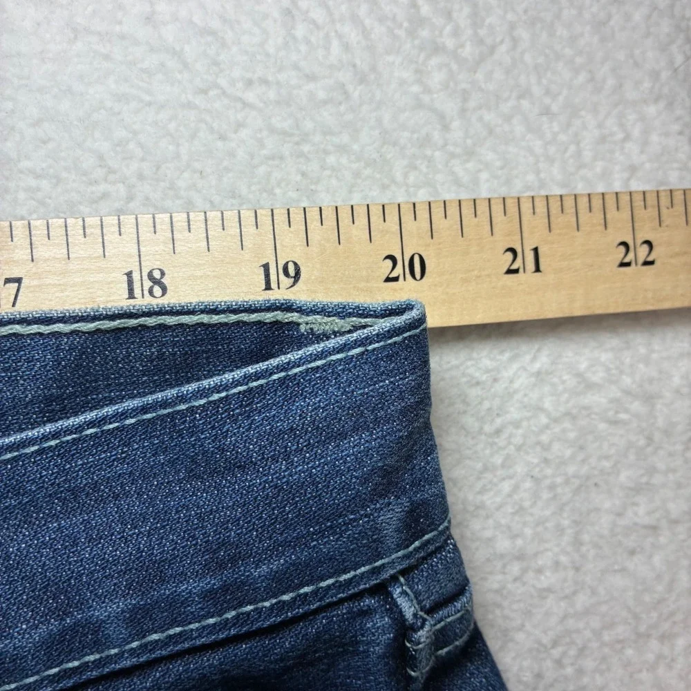 Vintage Levis 501 Straight Jeans Men 40x31 Blue Fade Button Fly Y2K 90s Made USA